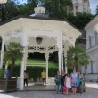 Y como les gustaba viajar y conocer tanto, ya que ten�an aqu� solo 2,5 d�as, hicimos tambi�n la excursi�n a Karlovy Vary, julio 2015