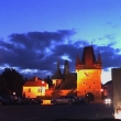 Puerta Praguense de Rakovn�k de noche